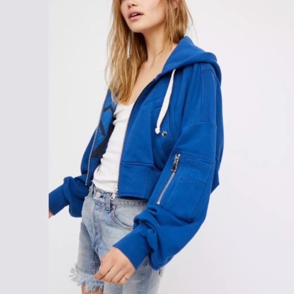 ISO Free People Over Easy Cropped Blue Zip Hoodie Jacket Sleeve Pocket